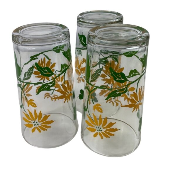 Set Of 3 Vintage Floral Drinking Glasses Yellow Daisy & Butterfly Design - Picture 6 of 8